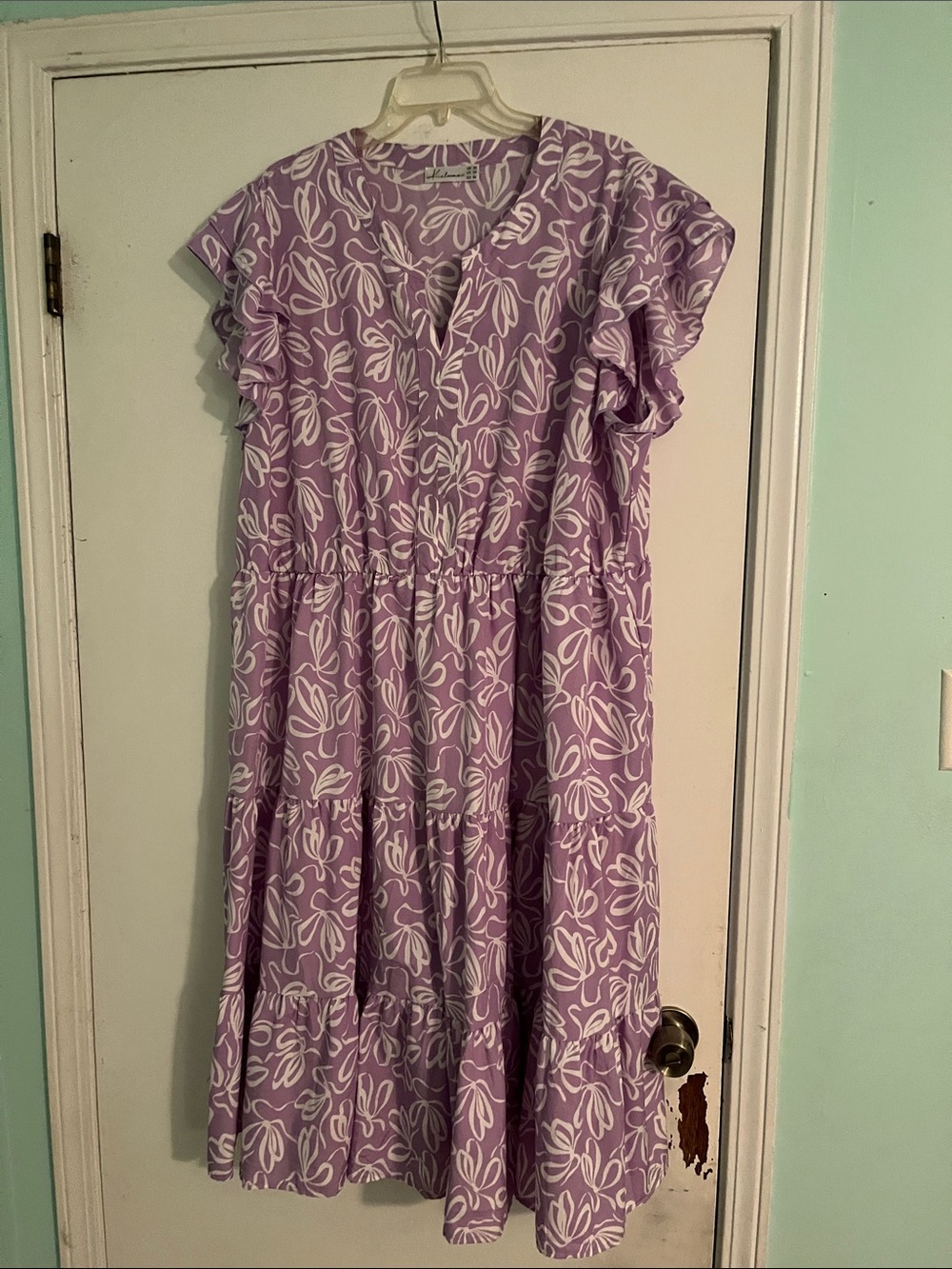 Lilac Floral-Print Tiered Midi Dress with Flutter Sleeves
